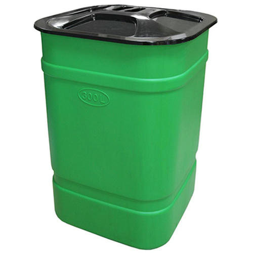 Бак пластмассовый 300л, 69х69х101см, с крышкой