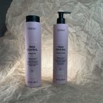 LAKME, Набор LAKME Frizz Control Бессульфатный дисциплинирующий шампунь для непослушных или вьющихся волос, 300 мл + LAKME Frizz Control Дисциплинирующий кондиционер для непослушных или вьющихся волос, 300 мл