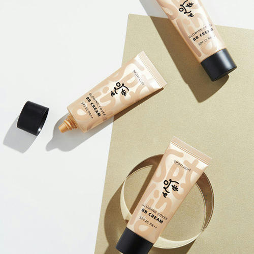 Ottie ББ-крем со светоотражающими частицами с SPF25 Spotlight Glowing Cover 40мл — изображение 2