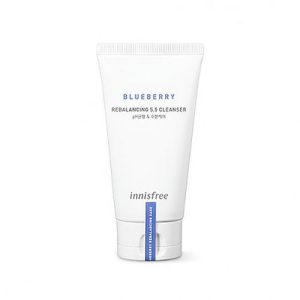 Innisfree Пенка для умывания с черникой Blueberry Rebalancing Cleanser 5.5 Cleanser 100мл