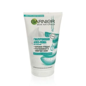 Очищающая гиалуроновая алоэ - пенка для умывания Garnier Skin Naturals 150мл