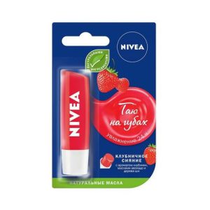 Бальзам для губ Nivea "Фруктовое сияние" клубника 4,8г