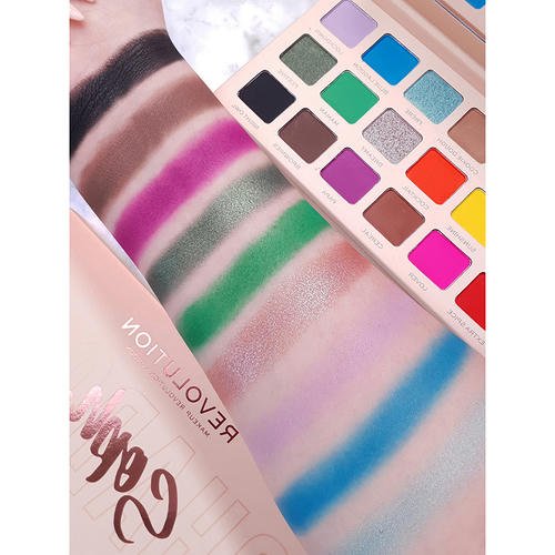 Тени для глаз `REVOLUTION` SHOPH X SUPER SPICE — изображение 3