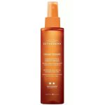 Институт Эстедерм Масло для тела и волос при умеренном солнце L'Huile Solaire, 150 мл (Institut Esthederm, Sun Care)