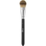 Кисть для тонального средства Dior Backstage Light Coverage Fluid Foundation Brush 11