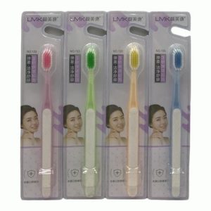 Зубная щетка