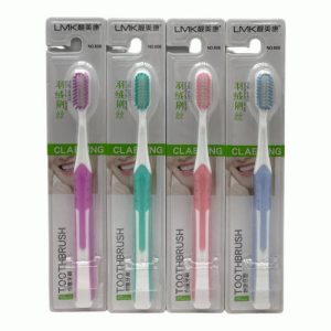 Зубная щетка