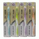 Зубная щетка