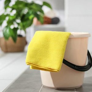 Салфетка из микрофибры с отверстием для швабры 50x75 см, 250 г/м2, цвет МИКС