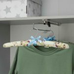 Вешалка для одежды мягкая «Розочки», размер 44-48, цвет бежево-сиреневый