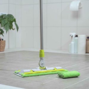 Швабра плоская, телескопическая стальная ручка, микрофибра 42x14x92(132) см, цвет МИКС