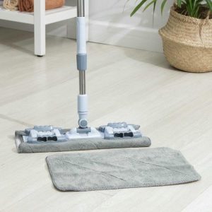 Швабра для мытья пола плоская Доляна, 2 насадки из микрофибры 41x15 см, телескопическая стальная ручка 92-136 см