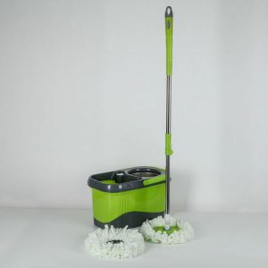 Набор для уборки: ведро на колёсиках с металлической центрифугой 16 л, швабра, запасная насадка из микрофибры, дозатор, цвет МИКС