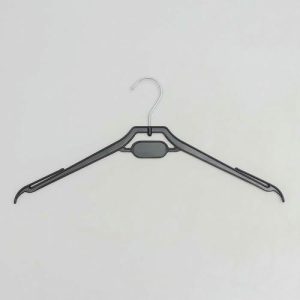 Вешалка-плечики для блузок, размер 40-44, цвет чёрный