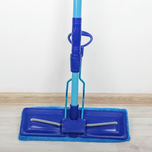 Швабра с отжимом Доляна, насадка микрофибра 32x9 см, телескопическая ручка 77-114 см, цвет синий — изображение 2