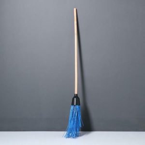 Метла деревянная, 140 см, 5 фланцев, массив бука, микс