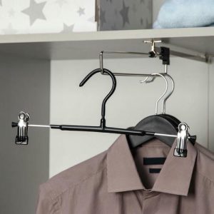 Вешалка для брюк и юбок с зажимами, 31x13 см, антискользящее покрытие, цвет чёрный