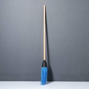 Метла деревянная, 140 см, 4 фланца, массив бука, микс