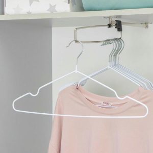 Вешалка-плечики для одежды Доляна, размер 40-44, антискользящее покрытие, цвет белый