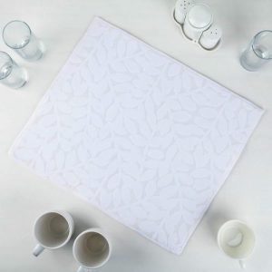 Коврик для сушки посуды Доляна «Папоротник», 38x50 см, микрофибра, цвет белый