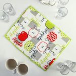 Коврик для сушки посуды Доляна «Яблоки», 30x40 см, микрофибра