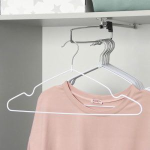 Вешалка-плечики для одежды Доляна, размер 40-44, антискользящее покрытие, цвет белый