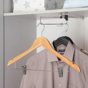 Вешалка-плечики с зажимами для брюк и юбок SAVANNA, размер 46-48, сорт А, светлое дерево, лотос