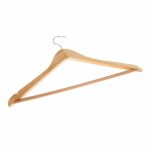 Вешалка-плечики для одежды с антискользящей перекладиной Доляна, размер 46-48, цвет светлое дерево