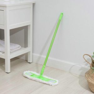 Швабра для мытья пола плоская Доляна, насадка из микрофибры 38x8 см, гибкие края, телескопическая ручка 77-128 см