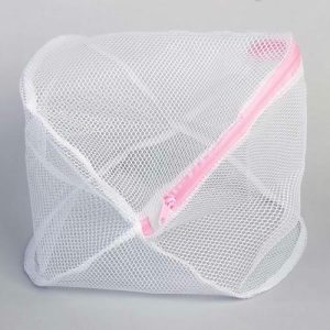 Мешок для стирки белья Доляна, 23x35 см, крупная сетка, цвет белый