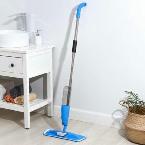 Швабра для мытья пола с распылителем и щёткой Доляна, насадка из микрофибры 42x14 см, стальная ручка 120 см, цвет МИКС