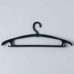 Вешалка-плечики для одежды, размер 48-50, с низким поворачивающимся крючком, цвет чёрный