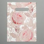 Пакет "Драгоценные розы", полиэтиленовый с вырубной ручкой, 19х25 см, 30 мкм - 100 шт.