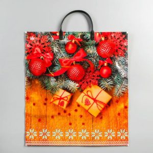 Новый год. Пакет "Шарики на деревянном", полиэтиленовый с пластиковой ручкой, 44 х 40 см - 10 шт.